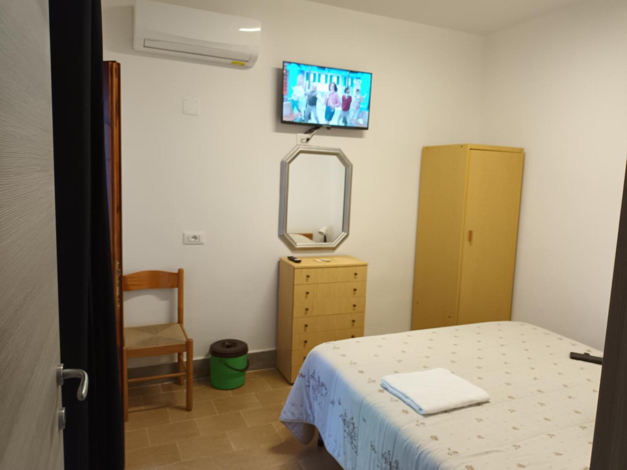 Levante Rooms Scalea Zewnętrze zdjęcie